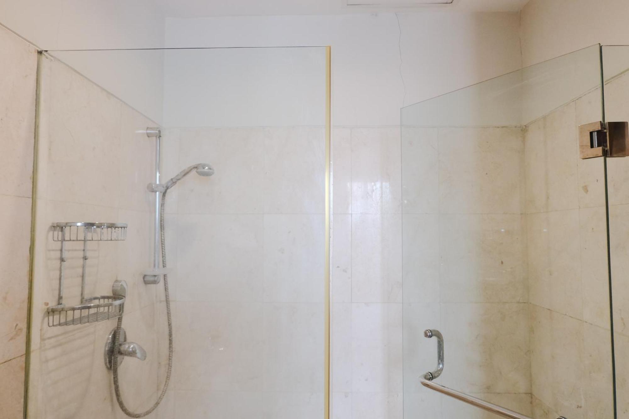 Spacious 3br At Dago Butik By Travelio Apartemen